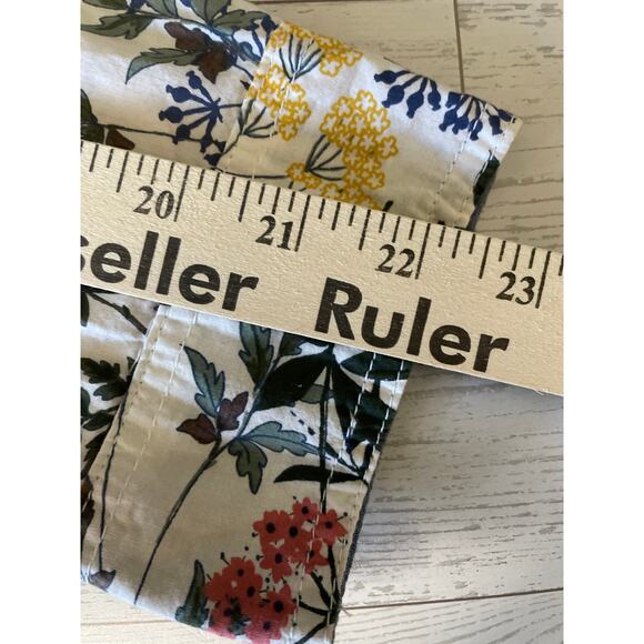 St Johns Bay Womans Long Sleeve Floral Button Up Size 3XL - Picture 6 of 8